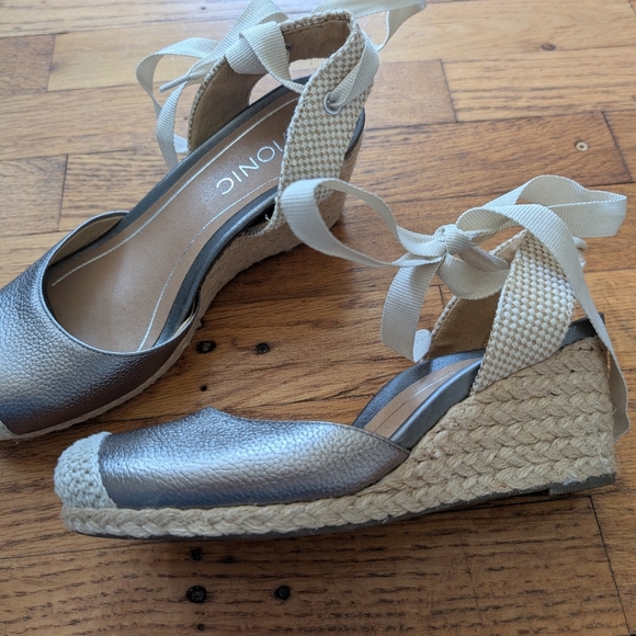 Vionic  Maris Metallic Espadrille Wedges - Picture 4 of 7